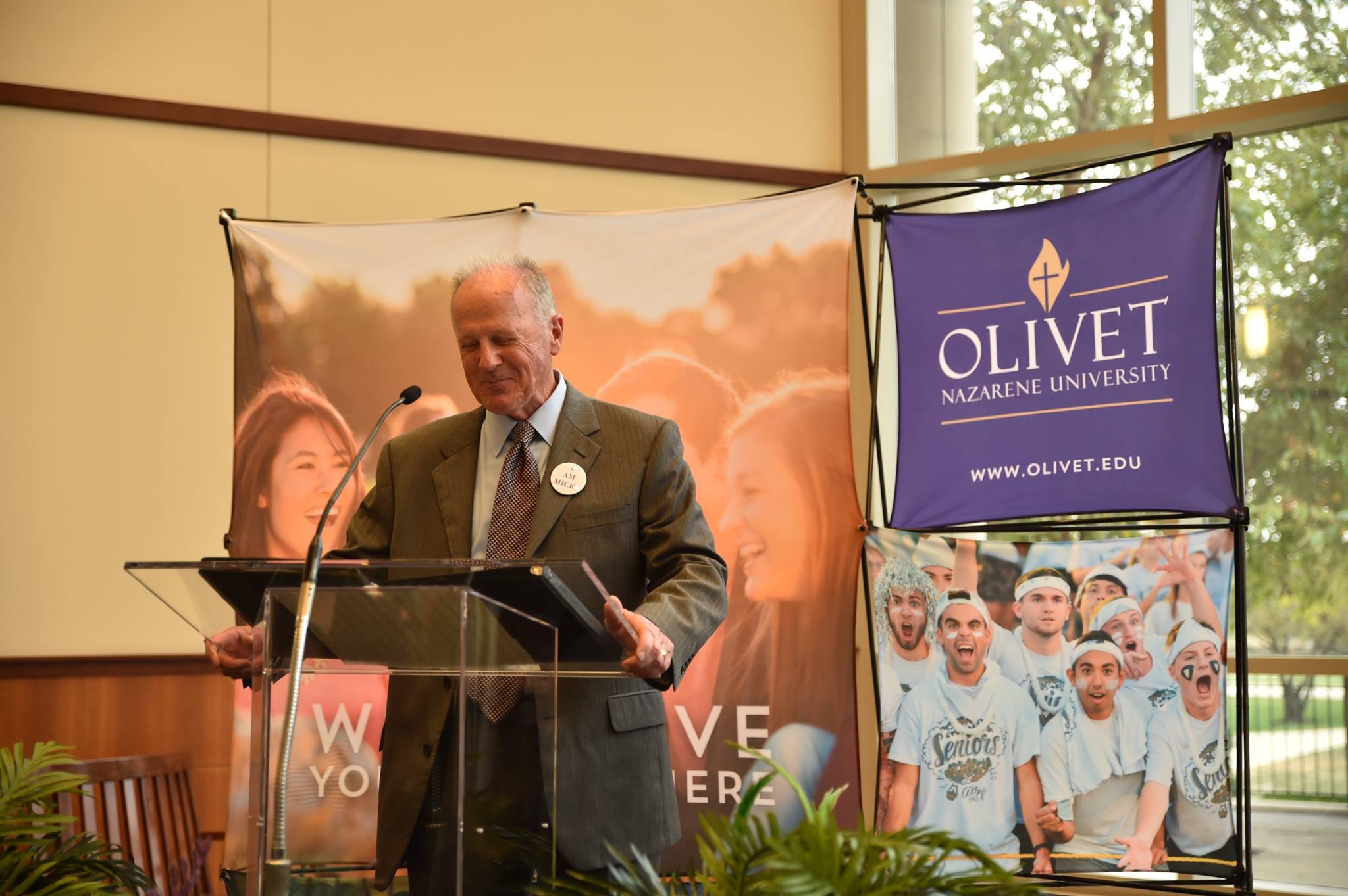 Olivet Nazarene University Honors Alumnus with McGraw School of Business Dedication | Eastbrook Homes