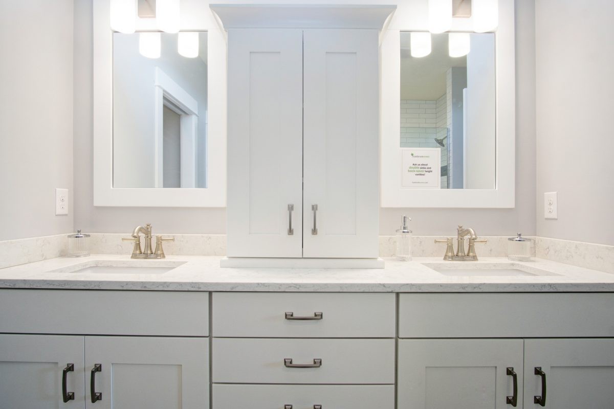 Laurel Bathroom - Eastbrook Homes