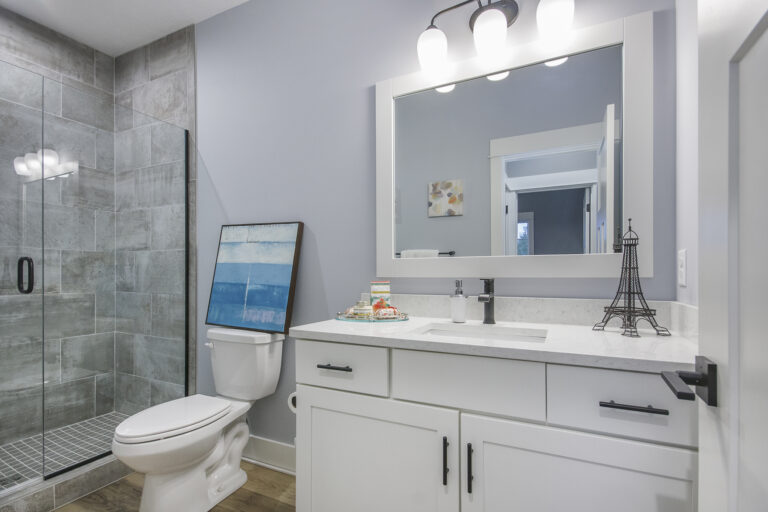 Eastbrook Homes - Maxwell Home Plan - Bathroom - HIDC00012 - 8268 Hidden Canyon - Furnished (16)