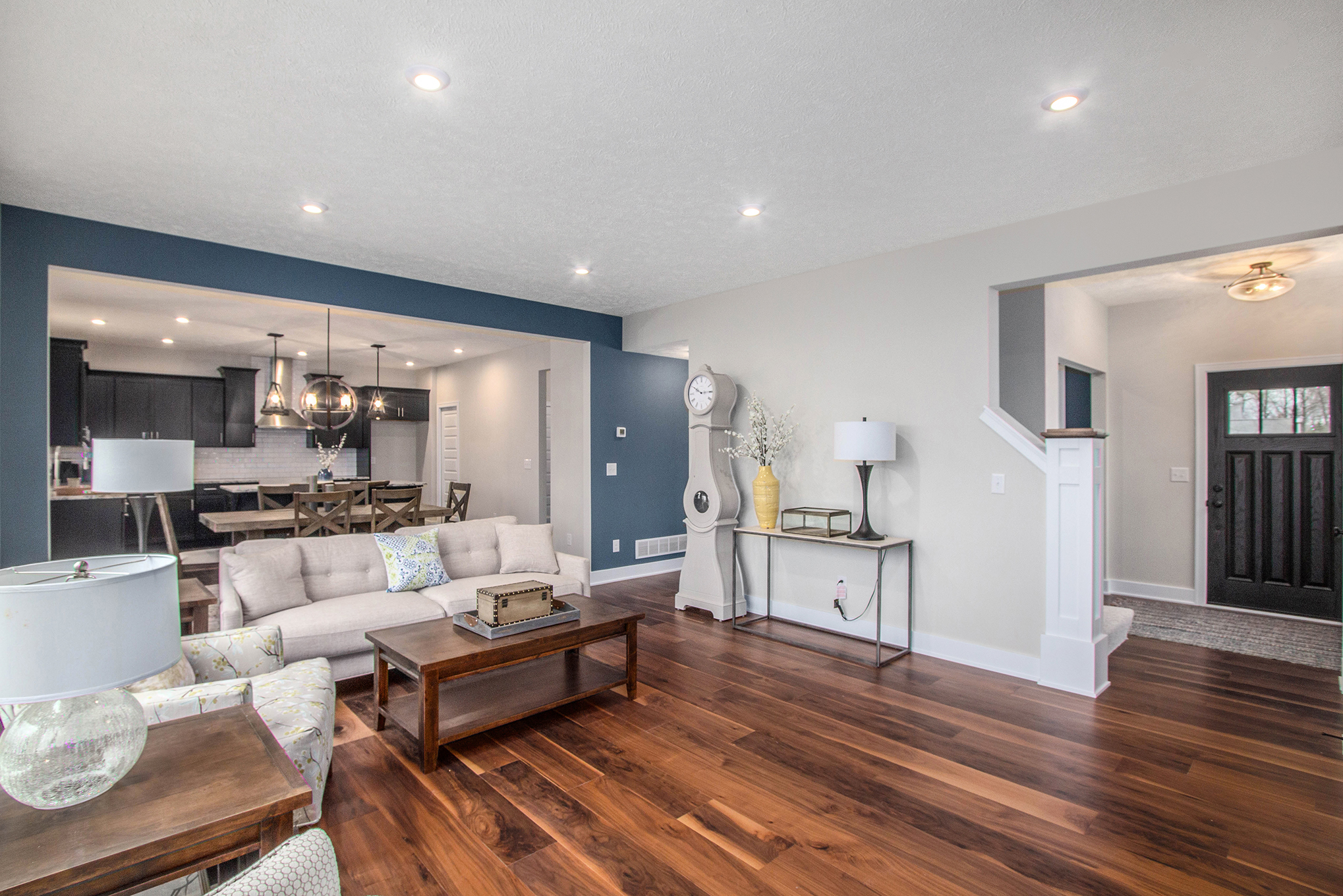 Eastbrook Homes - Preston Home Plan - Living Room - WHLS00023 - 6014 Southridge Road - Furnished (6)