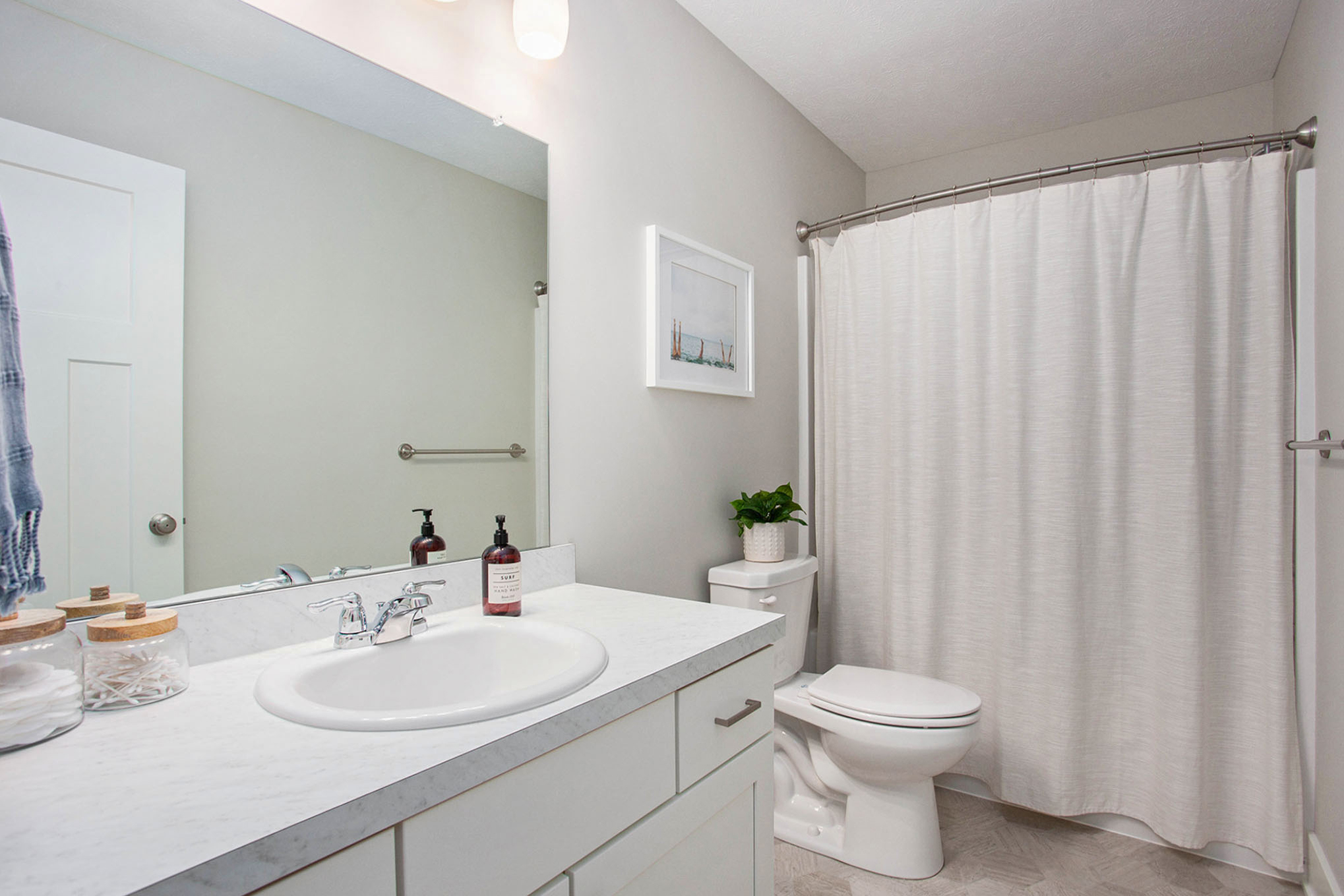 Eastbrook Homes – Stockton Home Plan - Bathroom – LINP00070 – 14450 Windway Dr - Furnished (3)